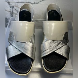 Robert Clergerie  Silver / White leather slingback platform sz 38